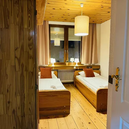 Szálloda Nest 2*
