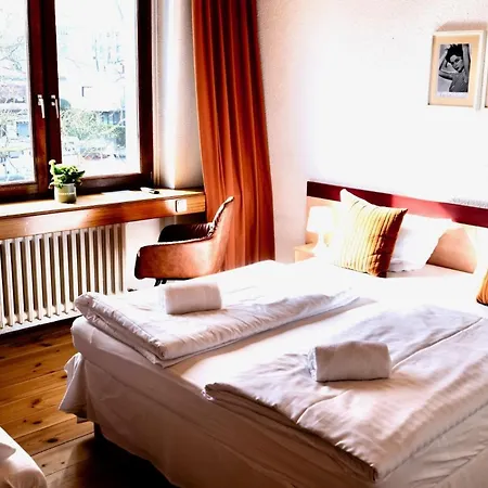 Nest Szálloda Berlin