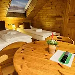 Hotel Nest 3*