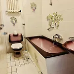 Hotel Nest 3*