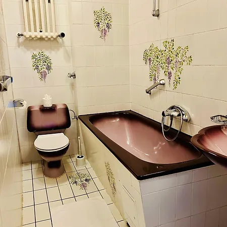 Отель Nest 3*